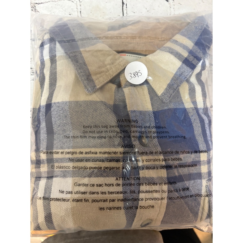 Legendary Whitetails Buck Camp Large Blue Tan Plaid Flannel Button Down Shirt - Picture 8 of 8